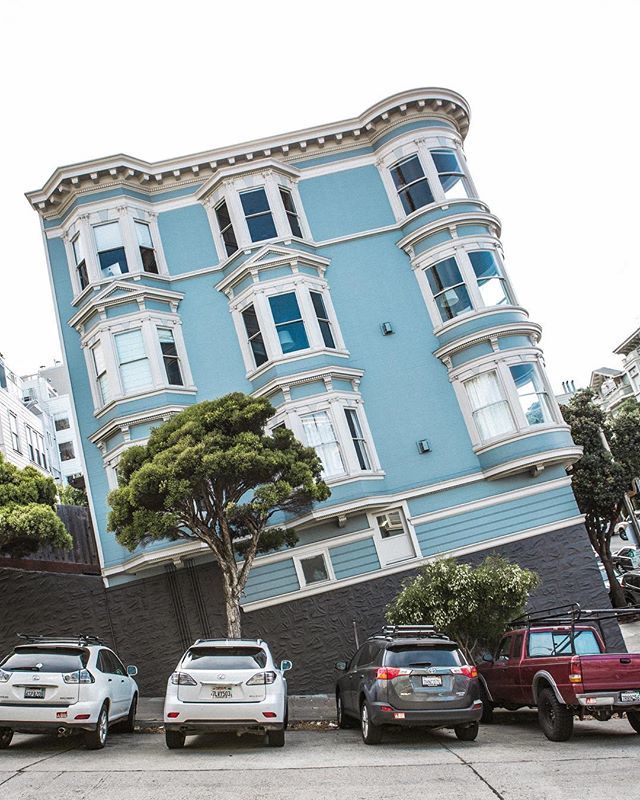 The horizon is littered! ... Or not? - Architecture, San Francisco, Brain blow, Lombard street, Longpost