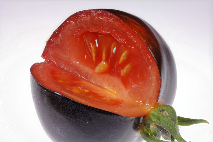 Sliced ??black tomato - Tomatoes, Vegetables, Unusual, Selection