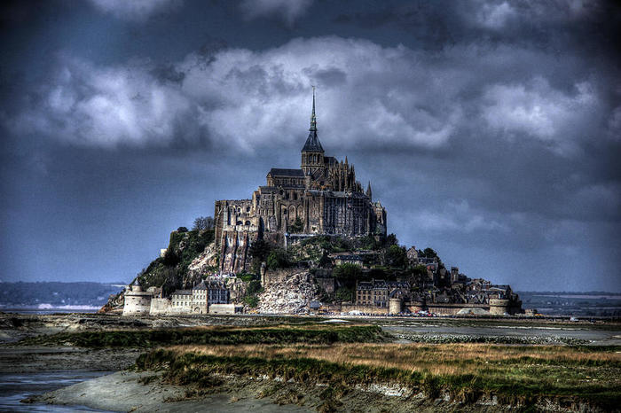 French Minas Tirith or Unconquered Abbey - League of Historians, Hundred Years War, Mont Saint Michel, 15th century, Longpost