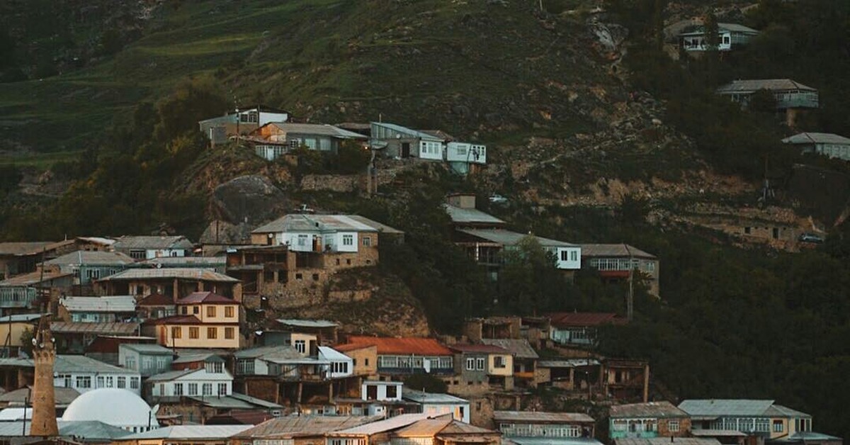 Батлух дагестан. Село Нижний Батлух. Батлух село Дагестан. Дагестан Нижний Батлух. Мискинджа горы.