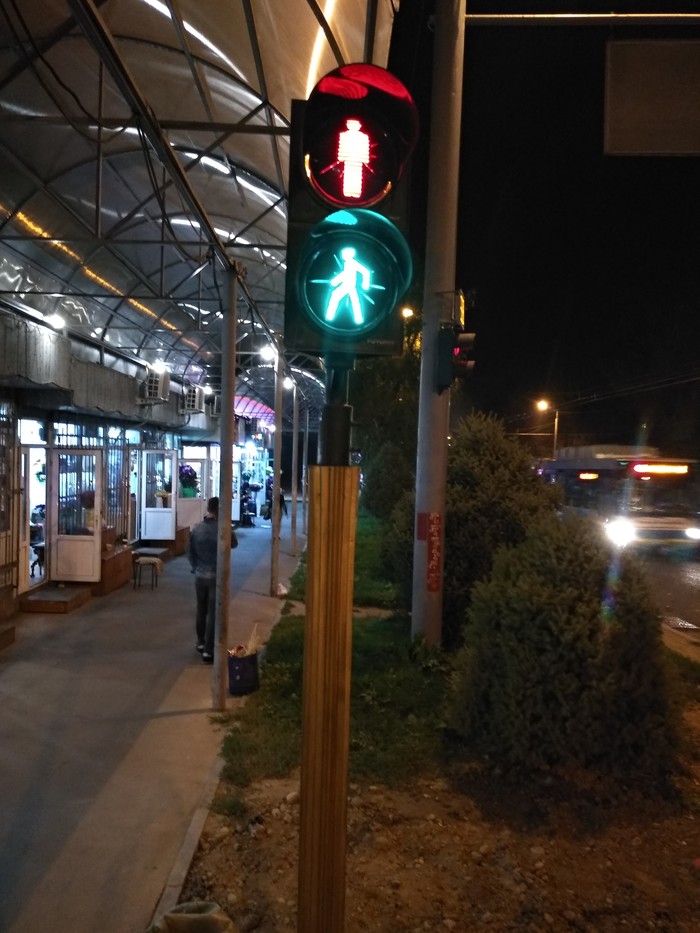 Schrodinger's traffic light - My, Traffic lights, Kazakhstan