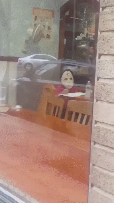Уроки доделает и все п*зда