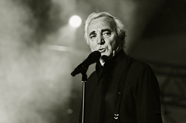 Charles Aznavour - Без рейтинга, Скорбь мира