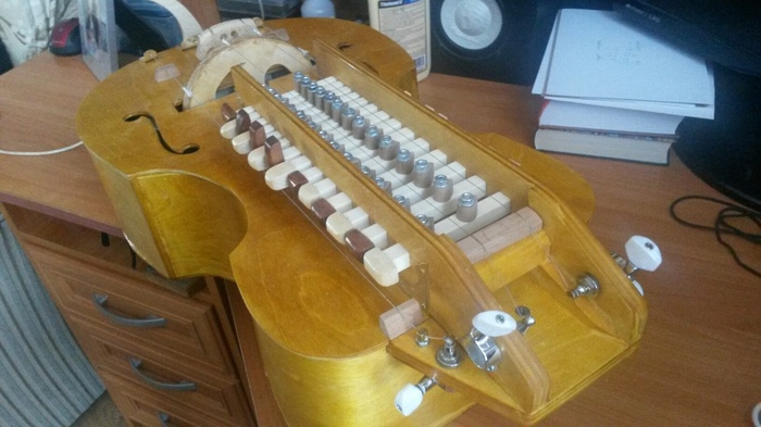 О том как я пилил колёсную лиру Музыкальные инструменты, Музыка, Своими руками, Длиннопост