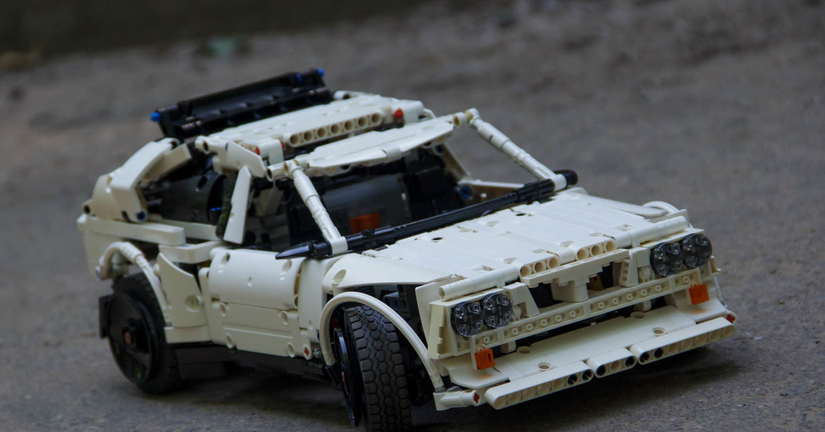 LEGO Lancia Delta s4