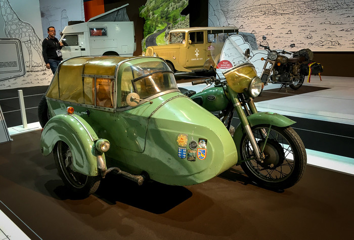 Motorcycle with a comfortable sidecar - Motorcycles, Comfort, Moto