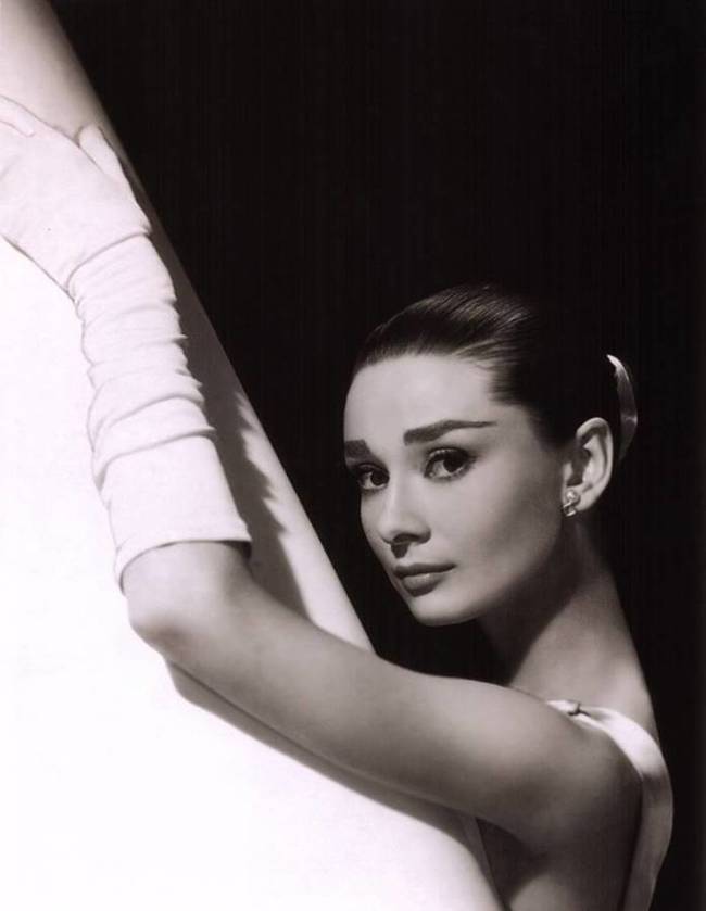 Audrey Hepburn. An angel with sad eyes. - Story, Actors and actresses, Audrey, , Audrey Hepburn, Retro, Gorgeous, Legend, Longpost