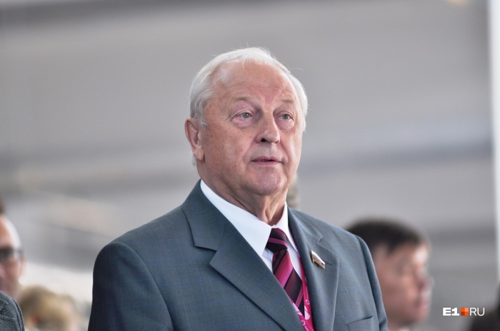 Эдуард Россель поддержал идею назвать аэропорт Кольцово в честь себя