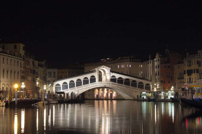 Rialto Bridge, Venice - Travels, , Italy, Night shooting, Photo on sneaker, Venice, My