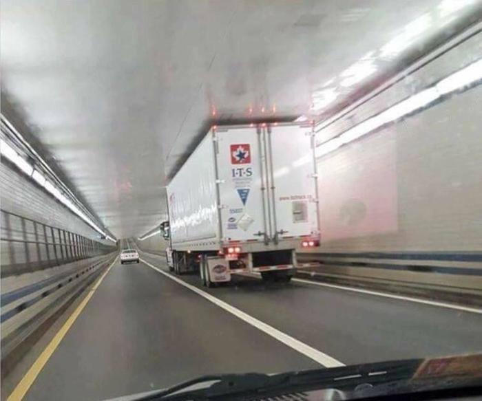 Millimeter - Millimeter, Truck, Tunnel