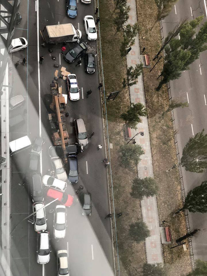 ДТП в Киеве. У крана отказали тормоза | Пикабу