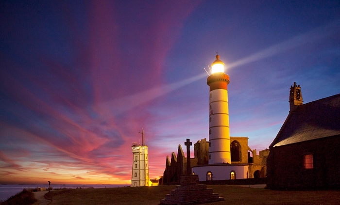 Lighthouse and Abbey of San Mathieu. Brittany. France - Lighthouse, Abbey, France, Brittany