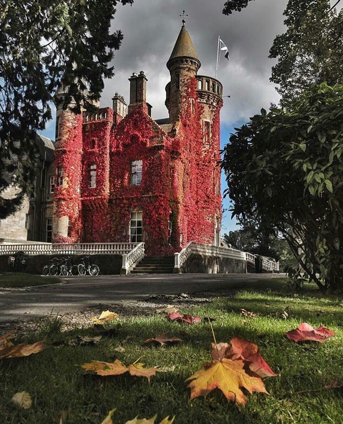 Carlowrie Castle, Edinburgh
 - The photo, Edinburgh, Architecture, Scotland, Design, beauty, Autumn