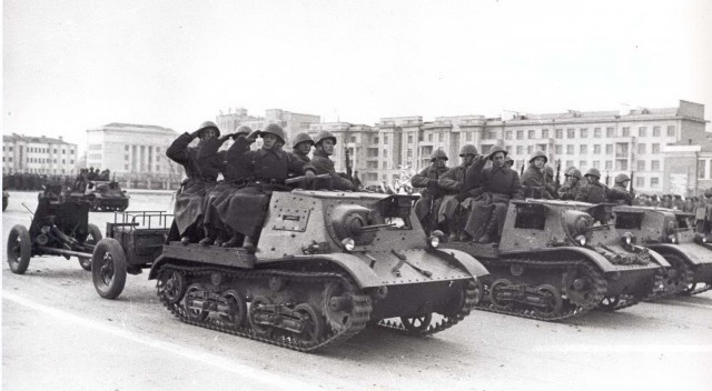 Forgotten parade in Kuibyshev - Samara, Kuibyshev, Story, Parade, the USSR, Life stories, The Great Patriotic War, From the network, Video, Longpost