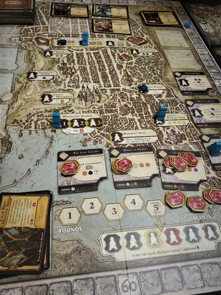 Требуются приключенцы с личным оружием. Lords of Waterdeep. - Моё, Настольные игры, Настолки, Dungeons & Dragons, Стратегия, Английский язык, Длиннопост, Лига Настольщиков