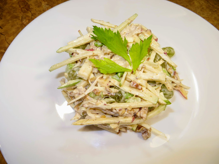 Salad with two types of celery - waldorf salad - My, Salad, Yummy, Cooking, Recipe, Other cuisine, Longpost, Video recipe, Chicken salad, Celery, Video