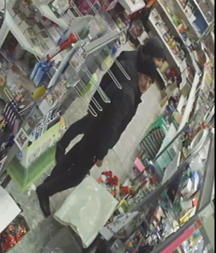 Thieves in the store. Who knows them? Saratov - My, Thief, Theft, Fraud, Villains, Attackers, Score, No rating, Video, Longpost