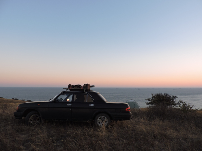 To the Crimea on the Volga GAZ 3110. Oceanographic tower. - My, Crimea, , , Rest by savages, , , Video, Longpost, Wild tourism, Road trip