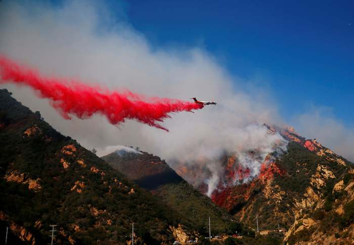 Extinguishes beautifully - Fire, California, Malibu, Airplane