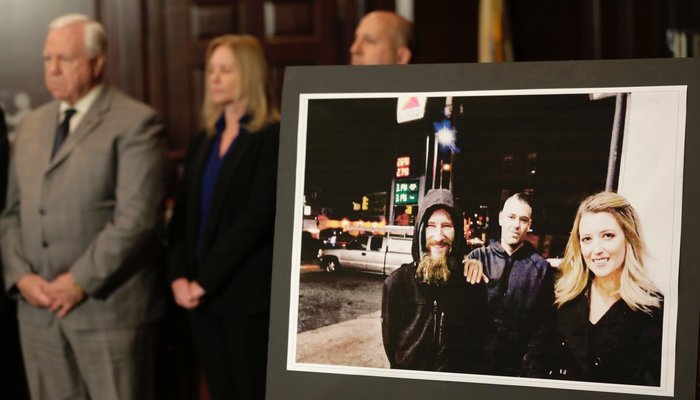 Couple Raised $400K for Homeless Man and Decided to Keep It: Ending (continued?) - USA, Theft, Homeless, Fraud, news, , Court, Bum, Theft, Homeless people