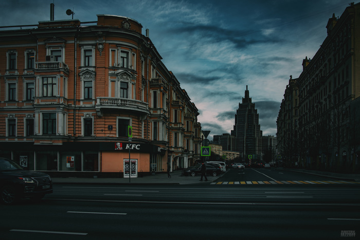 Autumn Moscow - My, Square Sense, Moscow, The photo, dust