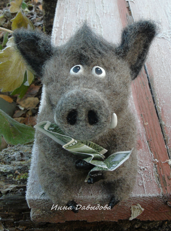 The boar is the symbol of 2019. - My, Needlework without process, Wool toy, Author's toy, Handmade, Needlework, Boar, Symbol of the year, Longpost