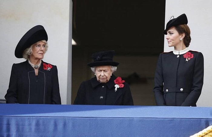Emotions - Queen Elizabeth II, Emotions, Sight, The Royal Family, Kate Middleton, Camilla Parker-Bowles, Smile, Seriousness