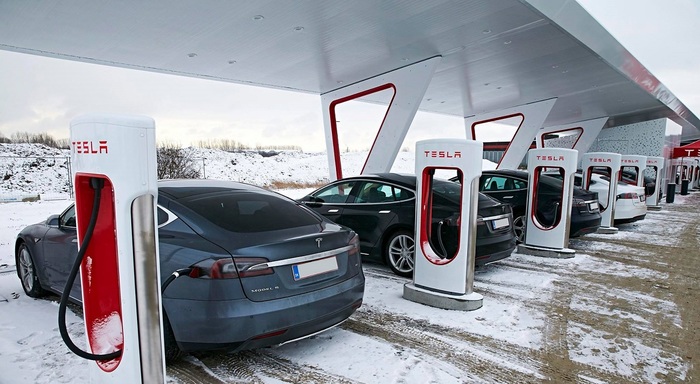 Tesla is planning a massive expansion of electric vehicle charging stations. - news, Electric car