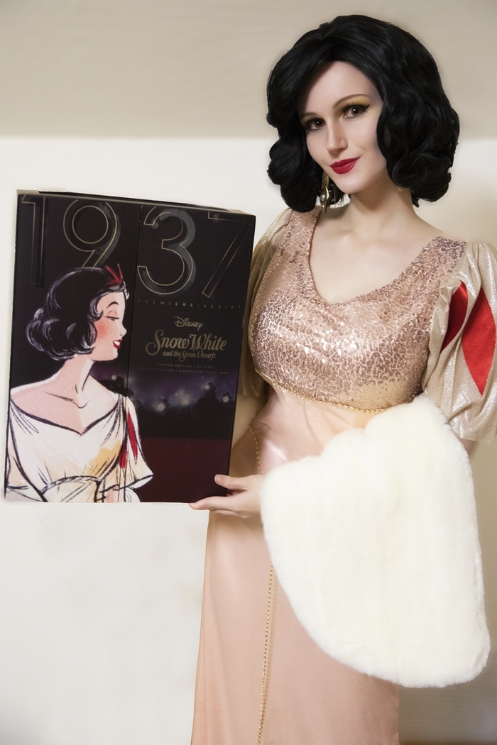 Snow White 1937 : Disney Designer Collection Premiere Series.Cosplay by Claire Sea. , Walt Disney Company, , , , , 