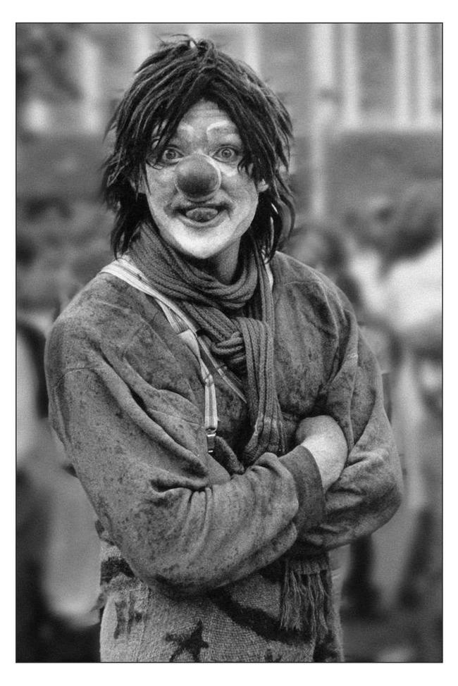 street clown - My, Conversation piece, Black and white photo