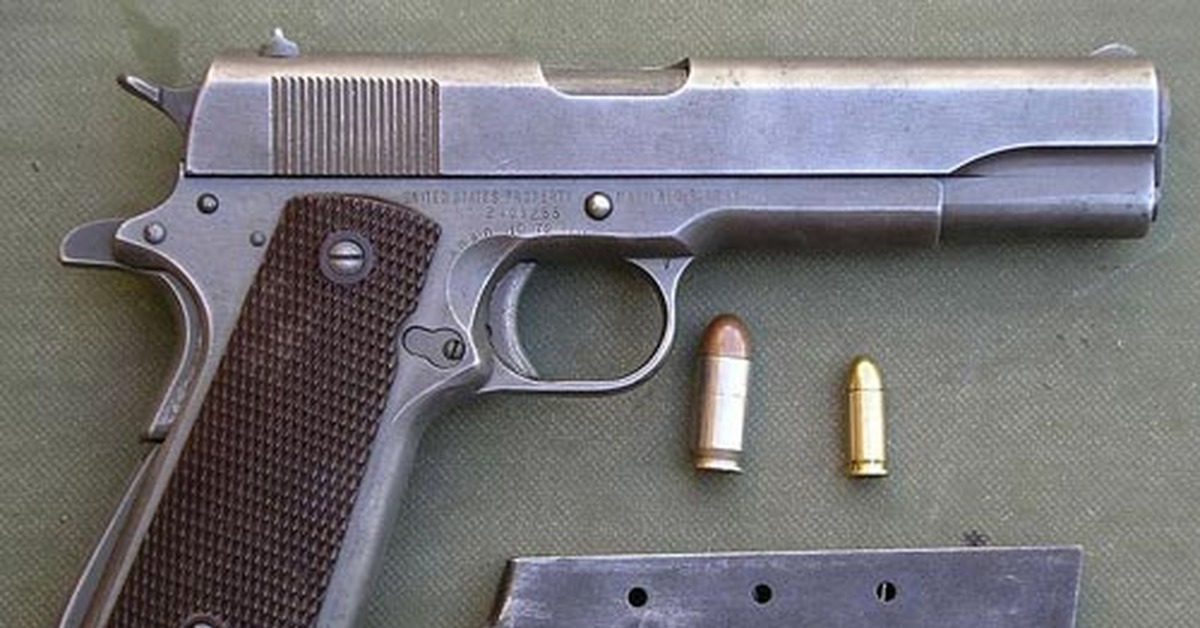 9 мм 1. Colt м1911а1. Кольт м1911а1 45 калибра. Кольт-Браунинг м1911. Кольт 1911 а1.