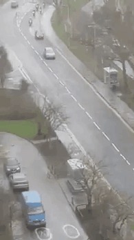 Банда байкеров на пешеходном переходе Байкеры, Пешеходный переход, Мото, Гифка, Доброта