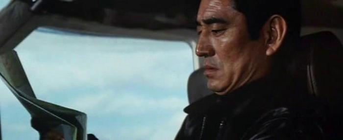  :    " " / Kimi yo fundo no kawa wo watare / Manhunt (, 1976) , ,  , , , 