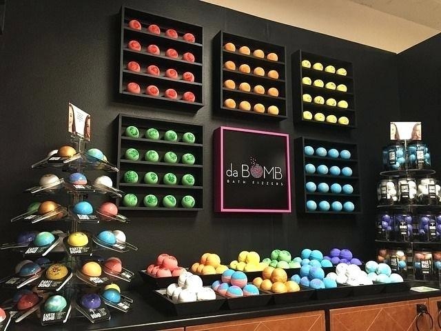 daBomb Case Study: Schoolgirls Started Making Bath Bombs at 10 and 11 Years Old and Plan to Turn in $20M in 2018 - Business, Bomb, Longpost