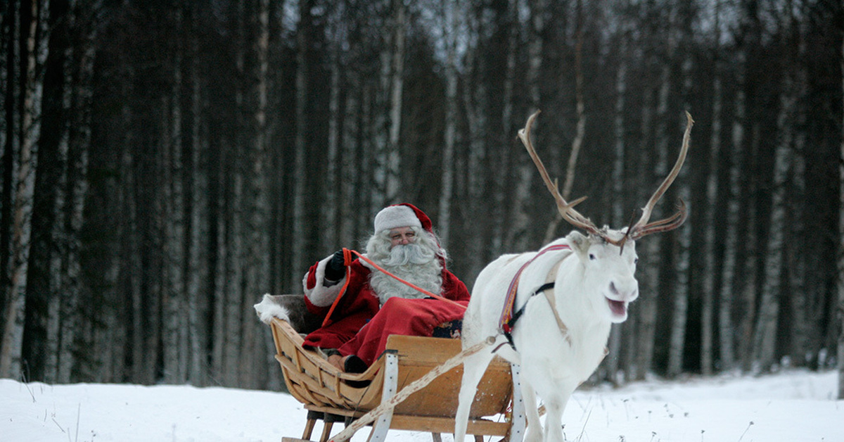 Drei bestrumpfte Teen Muschis für Santa