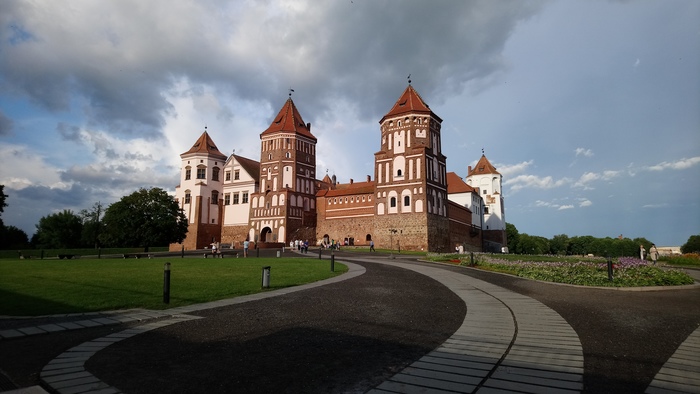Mir Castle. - My, Peace, Mir Castle, Republic of Belarus, The photo, Mobile photography, Longpost