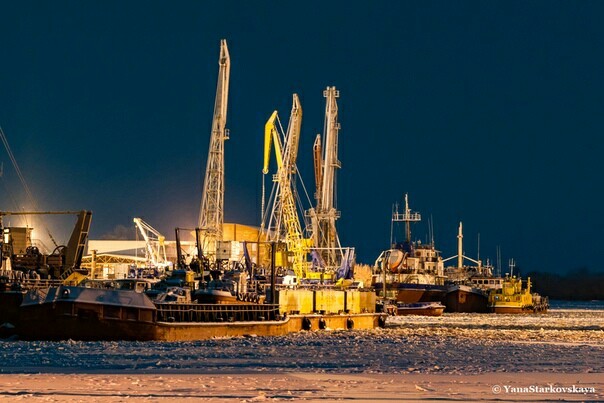 Laysky dock. - Dock, River, Winter, Vessel, Arkhangelsk, North, Shipbuilding, Longpost