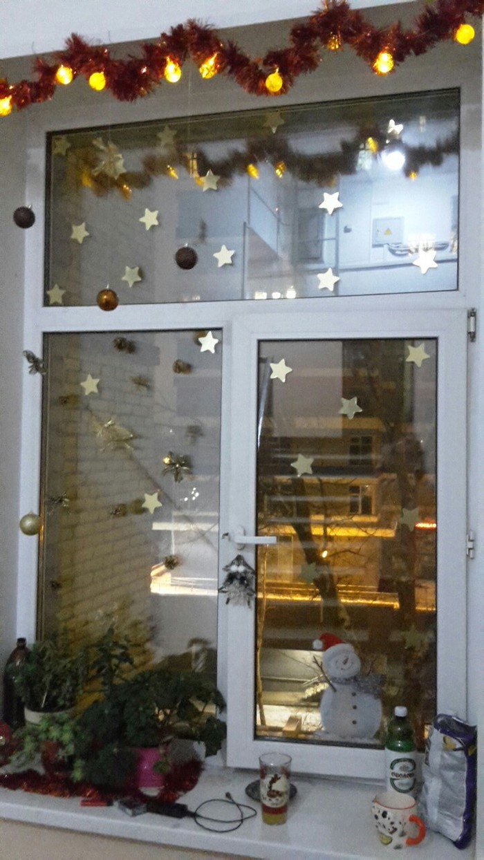 Christmas mood. - My, New Year, Entrance, Decoration, Decor, Neighbours, Holidays, Garland