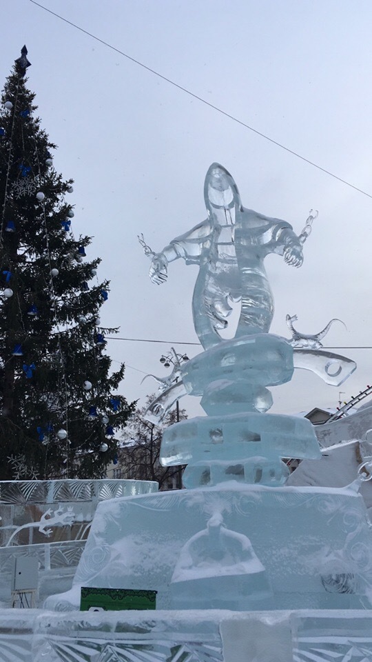 Ice sculpture from Yekaterinburg - Ice sculpture, Yekaterinburg, Question, WTF