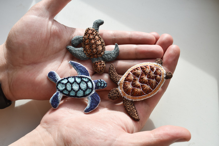 Four turtles - My, Satin stitch embroidery, Brooch, Crooked hands, Turtle, Hobby, Flat land, Longpost