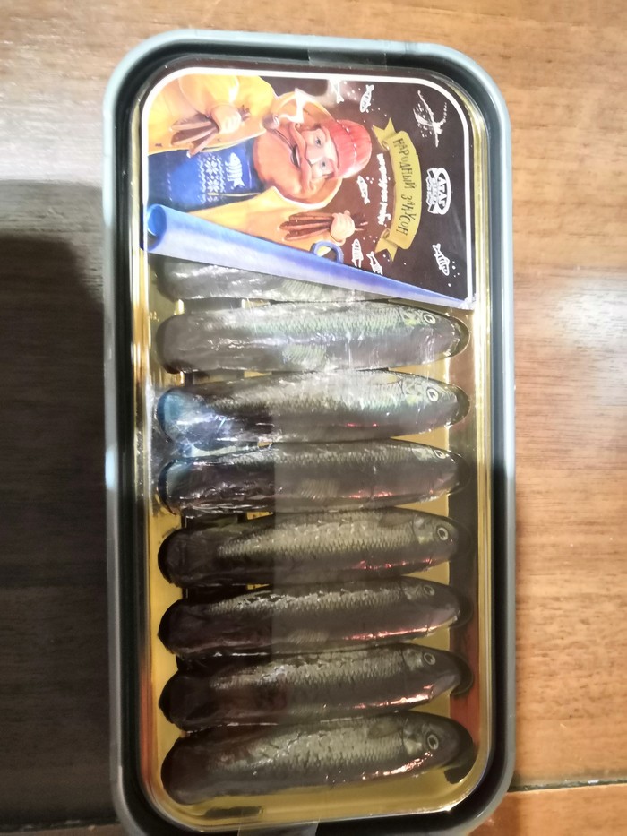 Sprats for tea :) - My, Humor, , Gold fish, Longpost