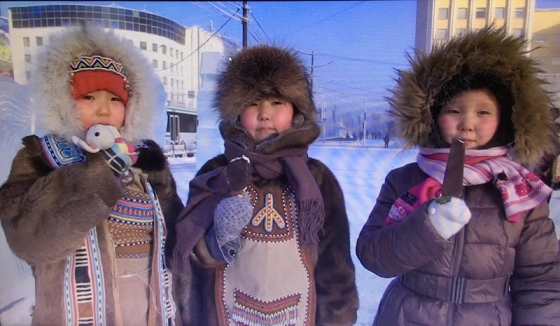 The first channel forced the Yakut people to eat popsicles in the cold - Longpost, Yakutia, freezing, Children, Video