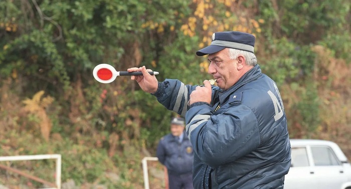 Ловушки абхазских ГАИшников - Абхазия, Гаишник, Криминал