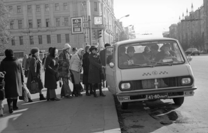 Советская маршрутка: старый, добрый Рафик. Авто, Машина, Автобус, Такси, Раф, Рафик, Длиннопост
