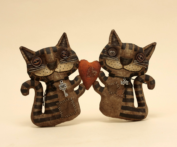 Cats (and not only cats) with hearts - My, Needlework without process, Valentine's Day, Primitive toy, Longpost