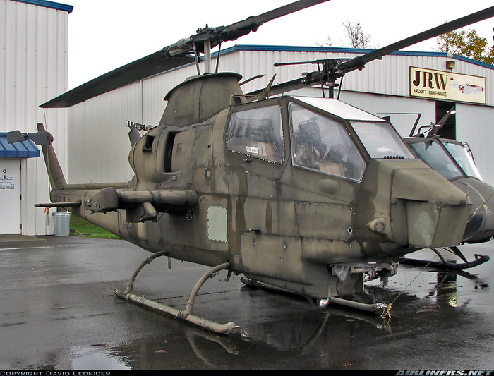 AH-1 Huey Cobra. A roach profile helicopter over Vietnam. - My, , Vietnam war, Longpost, Helicopter