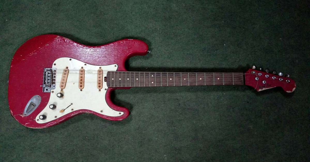 Lead star. Musima lead Star Stratocaster. Гитара Musima lead Star. Musima lead Star 2. Гитара Musima lead Star 4.