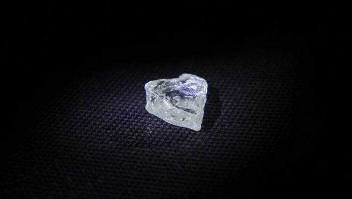 Unique heart-shaped diamond found in Yakutia - , Diamond, Alrosa, Yakutia, The photo, Video, Longpost