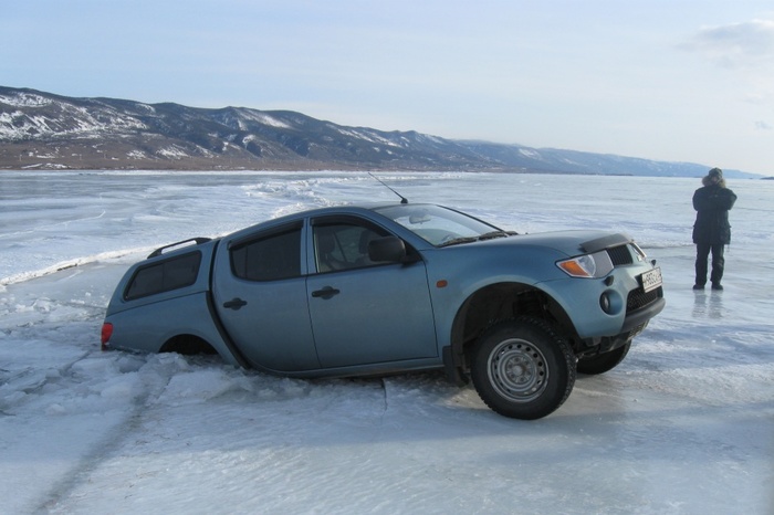 You ride on thin ice - Baikal, Fell under the ice, Drowned, Auto, Longpost