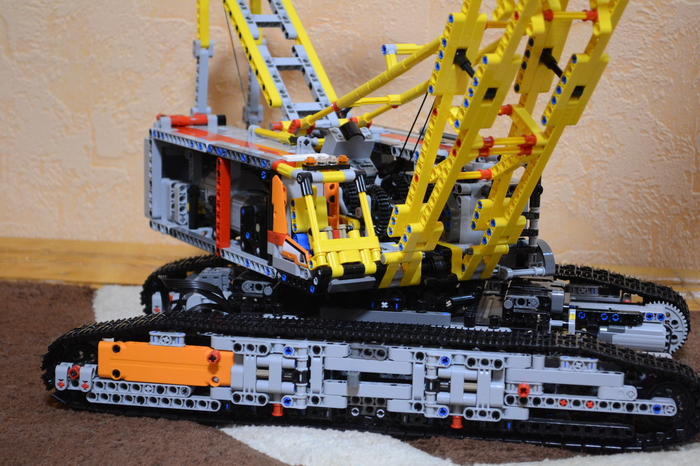 LEGO самоделка по мотивам ДЭК-401 - Моё, LEGO technic, Гусеничный кран, LEGO, Длиннопост